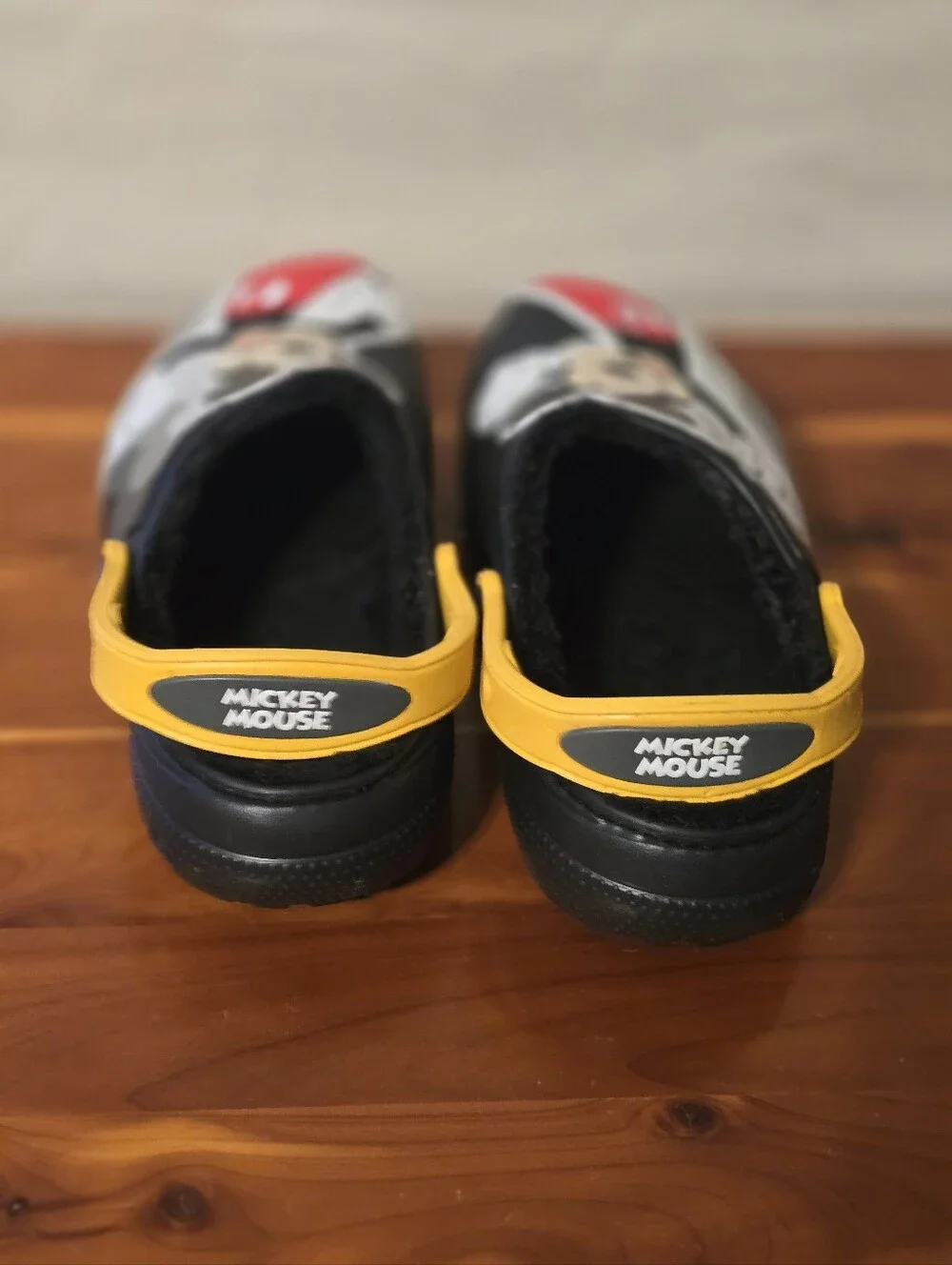 Disney Mickey Mouse Crocs Size 1